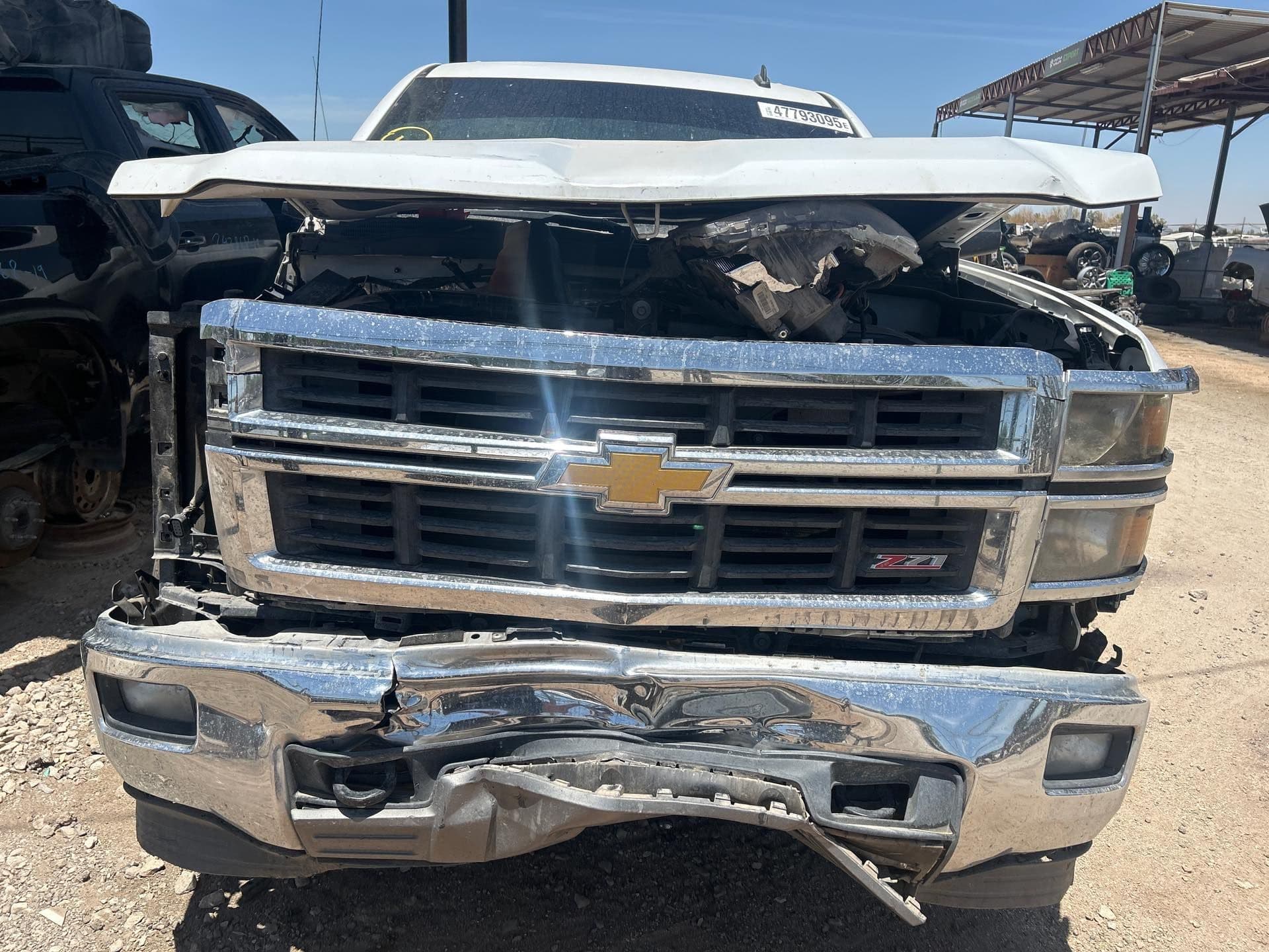 Chevrolet Silverado 1500 2014 Antena
